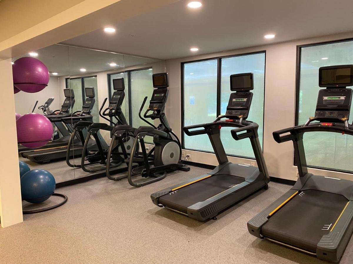 Wingate By Wyndham State Arena Raleigh/Cary Hotel מראה חיצוני תמונה