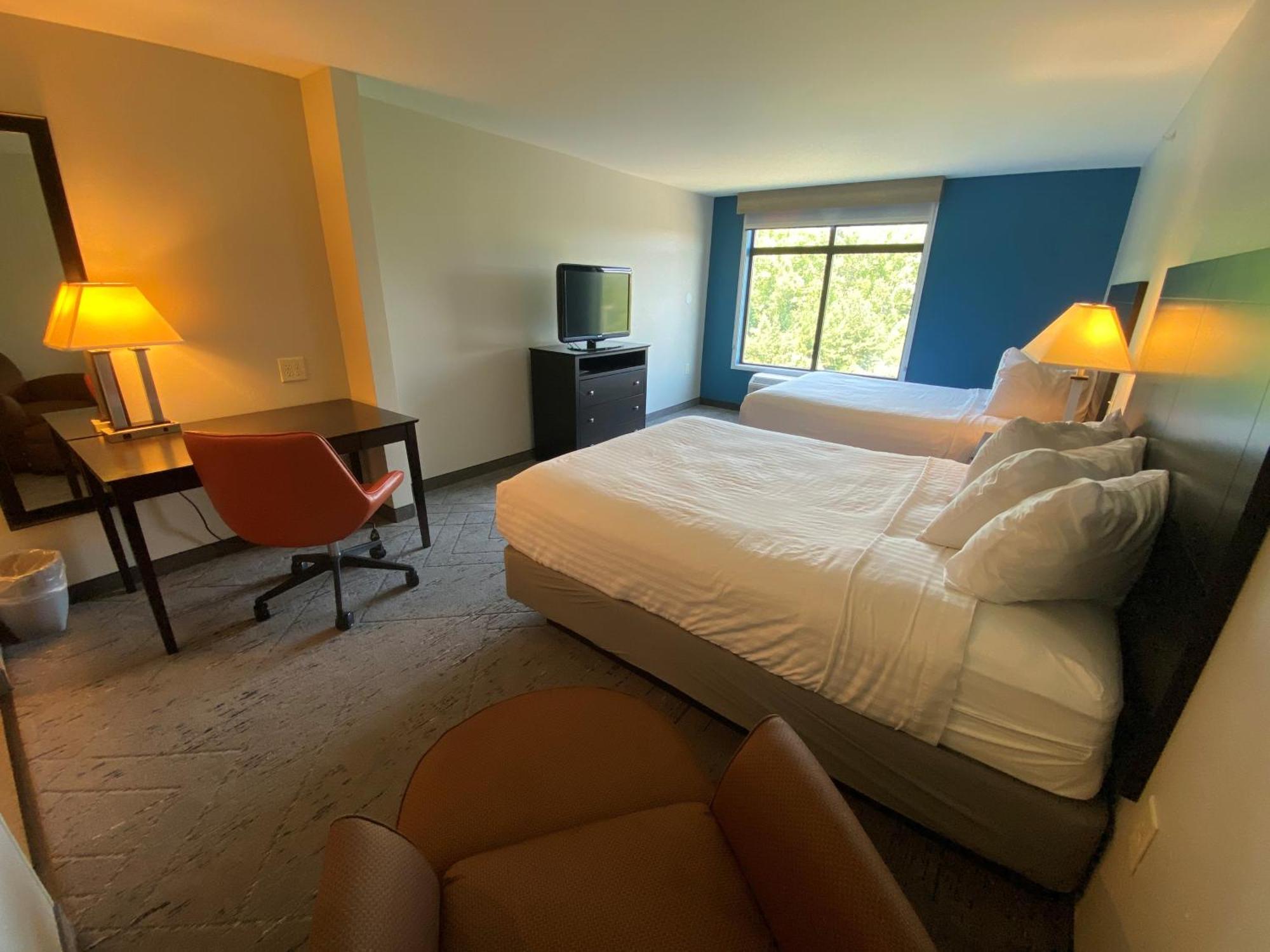 Wingate By Wyndham State Arena Raleigh/Cary Hotel מראה חיצוני תמונה