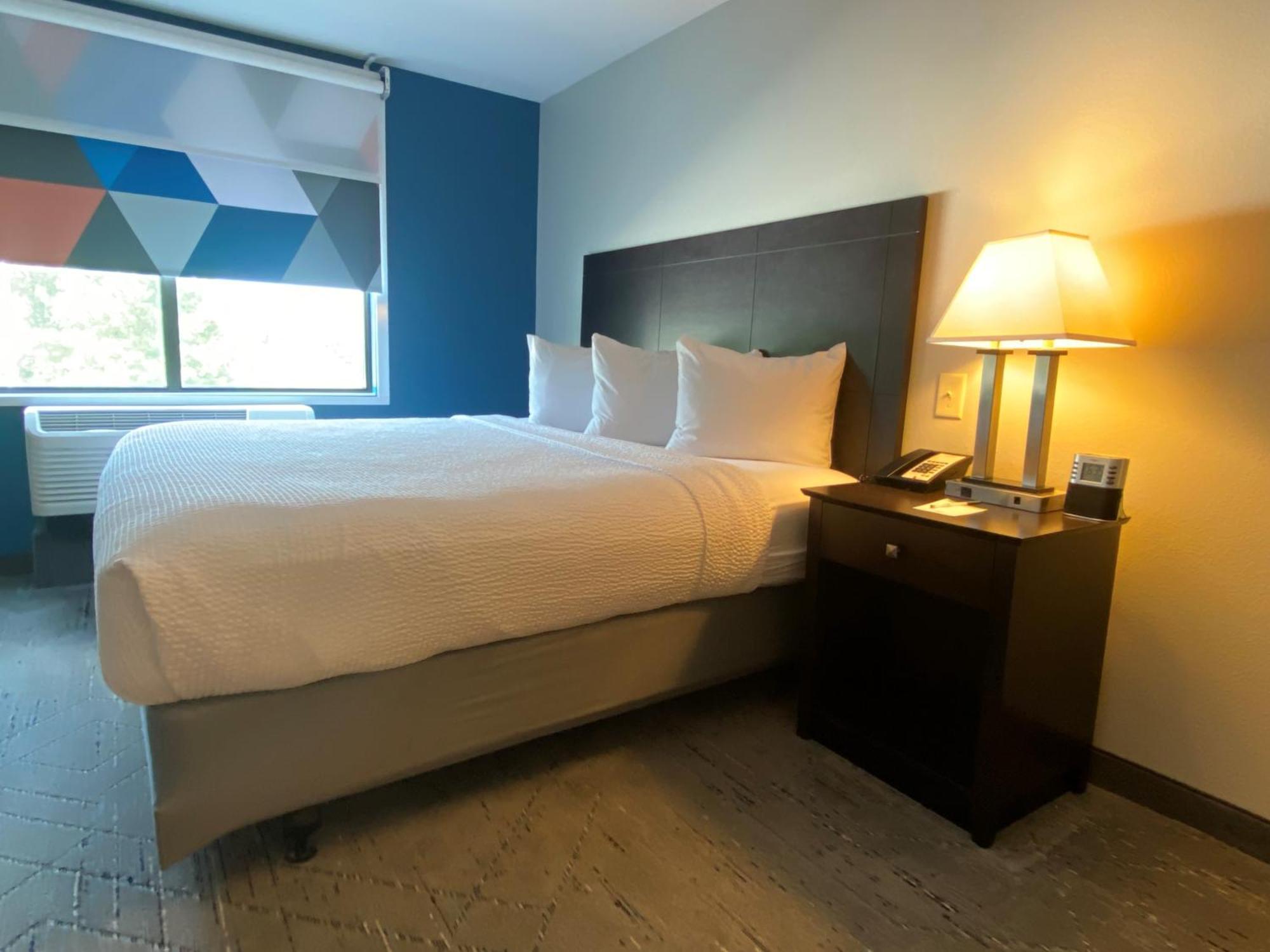 Wingate By Wyndham State Arena Raleigh/Cary Hotel מראה חיצוני תמונה